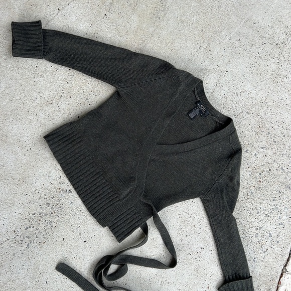 BCBGMaxazria dark olive silk/cashmere chunky cropped wrap sweater size small - Picture 7 of 11